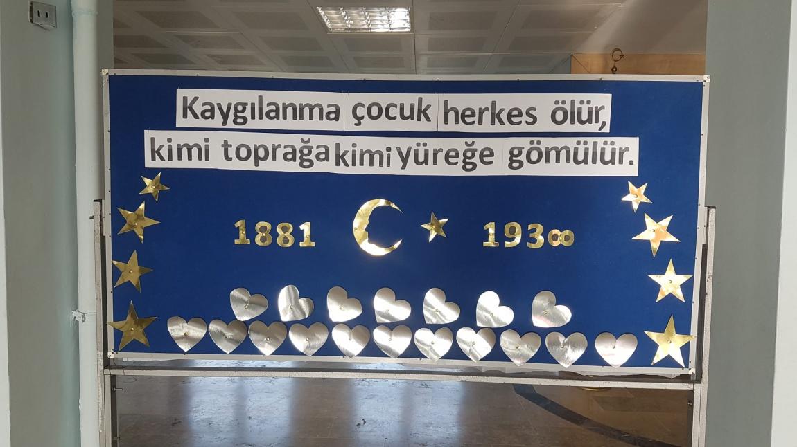 10 Kasım Atatürk'ü Anma